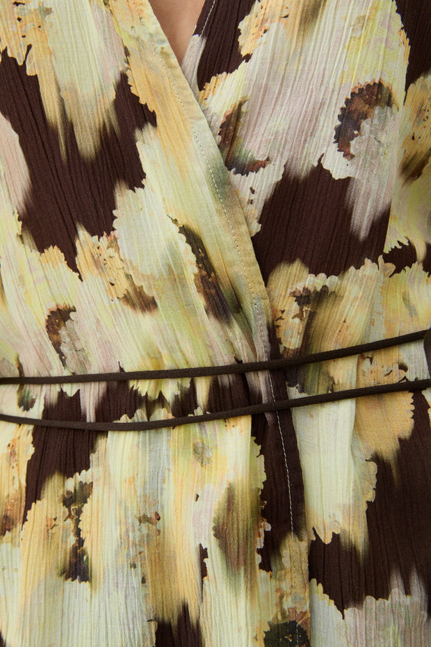 Bee blurry silk blouse